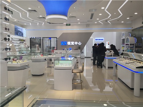 眼鏡店展示柜